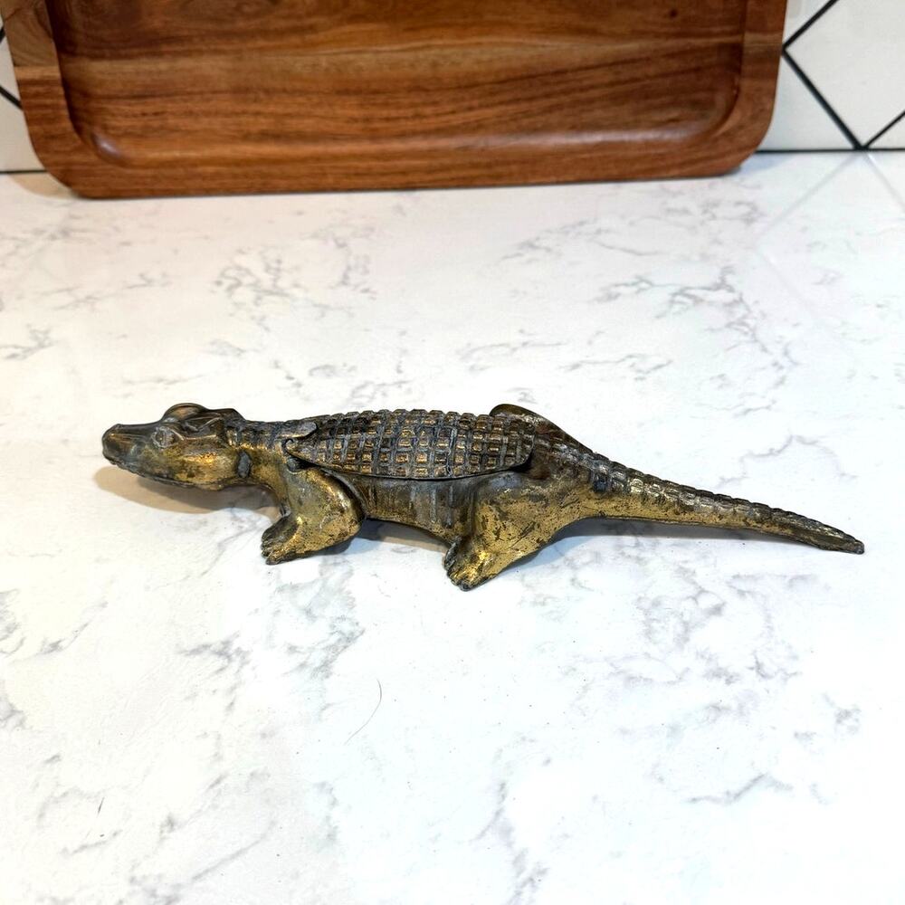 vintage Norleans brass alligator ashtray trinket box mid century quirky decor